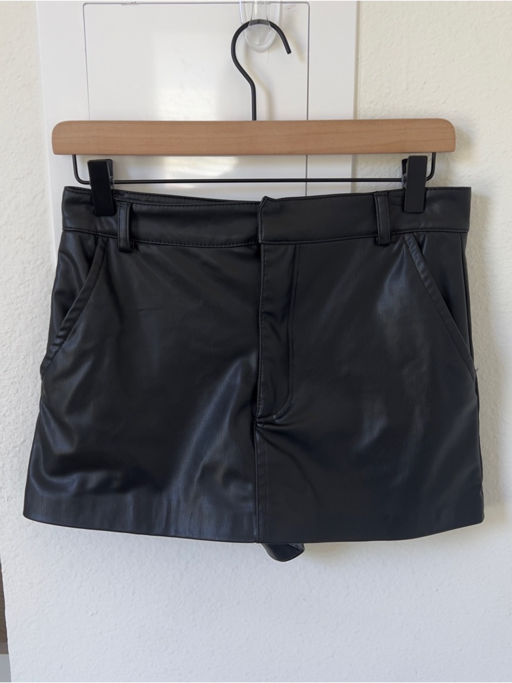 Zara Faux Leather Skort - Black - S